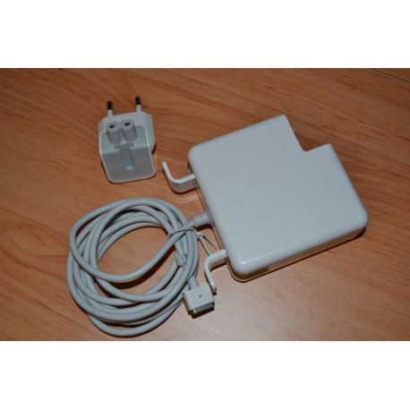 Apple Macbook A1374