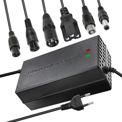 Carregador de Bateria de Lítio 67,2V 5A - Compatível com Bicicletas Elétricas e Motocicletas