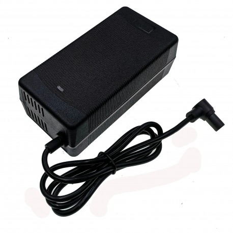 Carregador 53.6V 2A para Trotinete Xiaomi Electric Scooter 4 Pro 2 Geração Ultra e Navee S65 S60