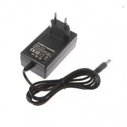 Carregador Para Hoverboard/Scooter/Bicicleta El&eacute;trica de 24v (volts) e 500ma (miliamperes) e 12w (watts) 